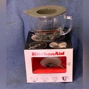 NIB KitchenAid 5 Qt Glass Mixing Bowl
